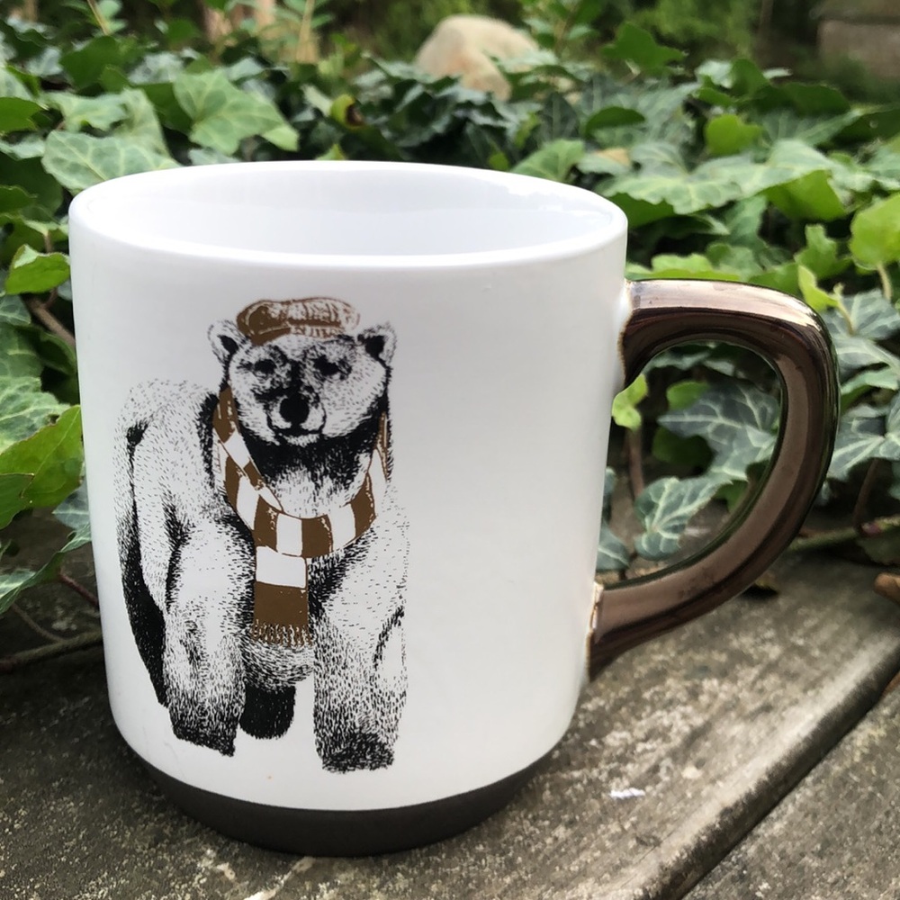 🎄❄️Threshold Stoneware Polar Bear Coffee Mug Bronze Handle 12 Oz.